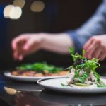 Seni Penyajian yang Memikat: Ketika Makanan Menjadi Karya Seni di Atas Piring