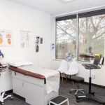 Ruang Perawatan yang Nyaman: Desain Klinik Modern untuk Pengalaman Pasien yang Lebih Baik